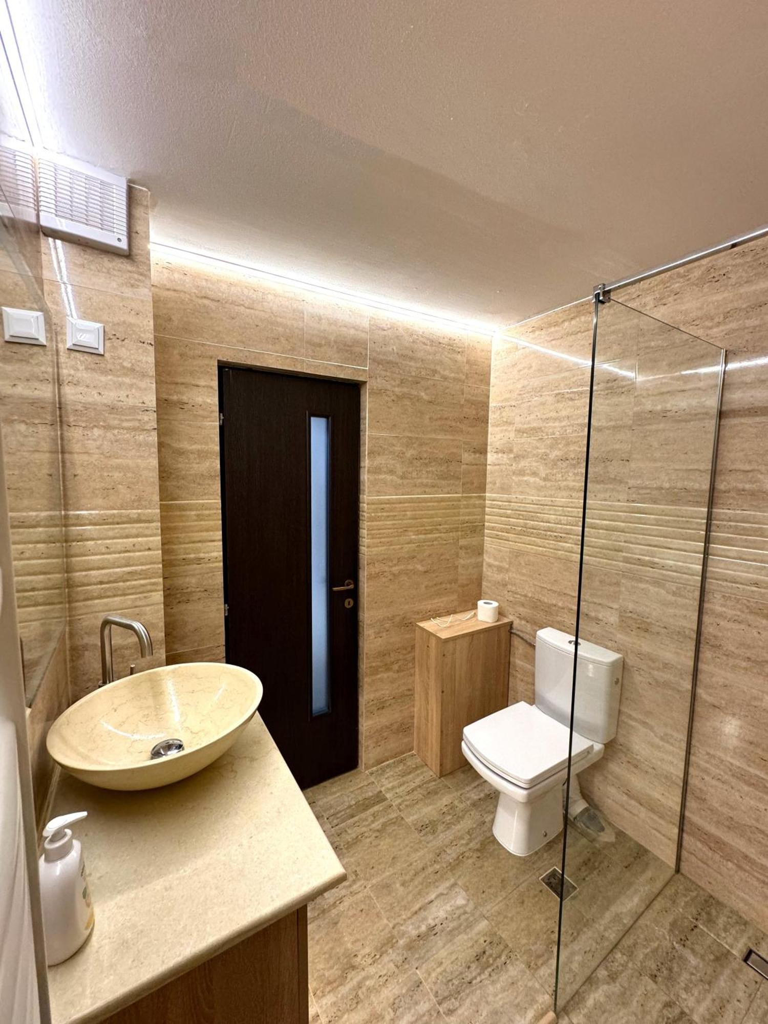 Ultracentral Apartment Тыргу-Жиу Экстерьер фото